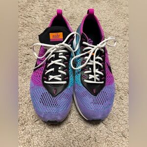 Women’s Multicolor Nike Flyknit Running Tennis Shoes size 7